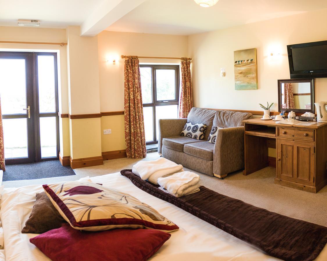 Fernhill Hotel Rochdale Exterior photo